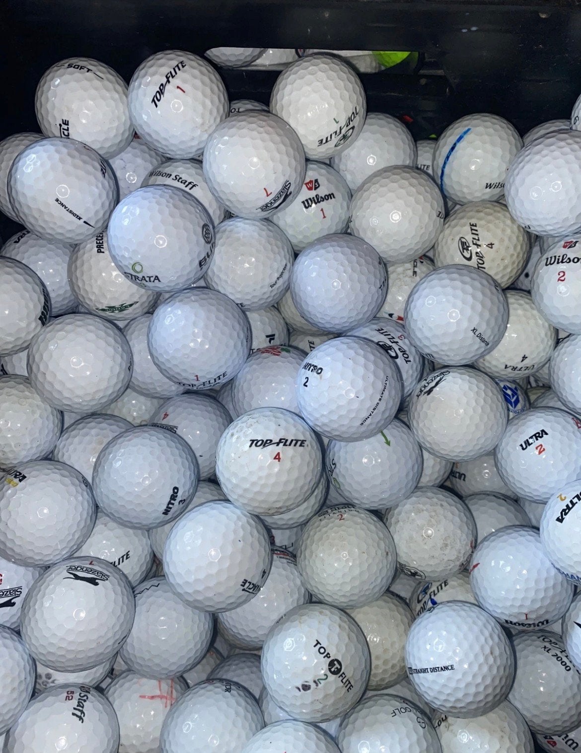 200 AAA/AAAA kwaliteit Golfballen mix, Ophalen of Verzenden, Zo goed als nieuw, Bal(len), Overige merken