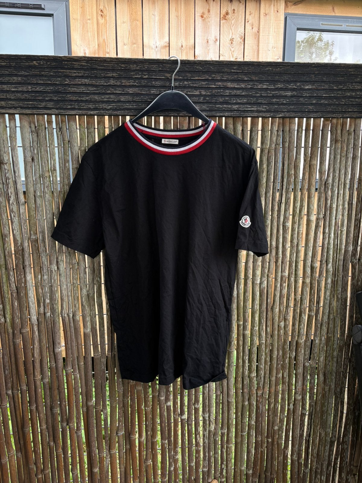 Moncler T-Shirt size XXL, Ophalen of Verzenden, Zo goed als nieuw, Overige maten, Zwart