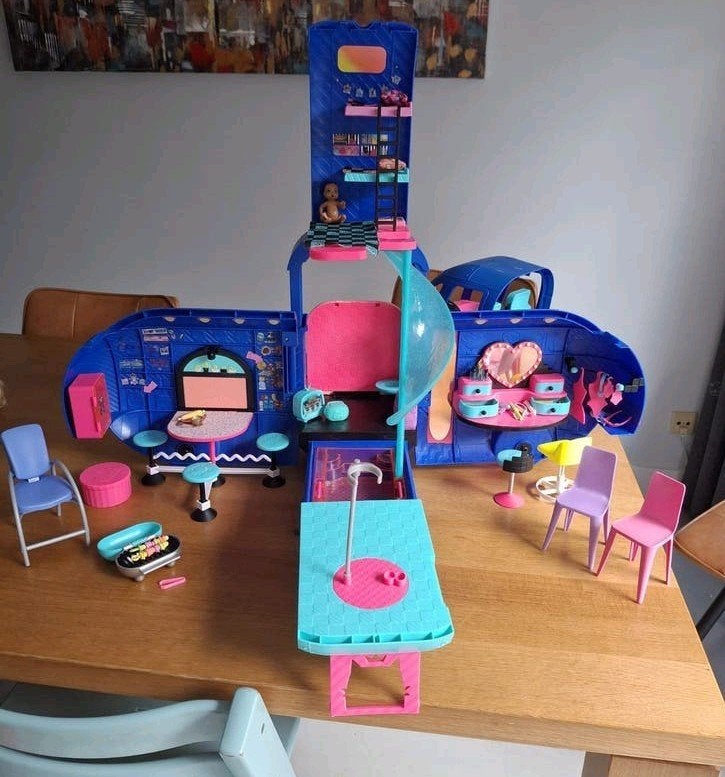 LOL OMG Glamper 2-in-1 Camper met accessoires, Ophalen, Gebruikt