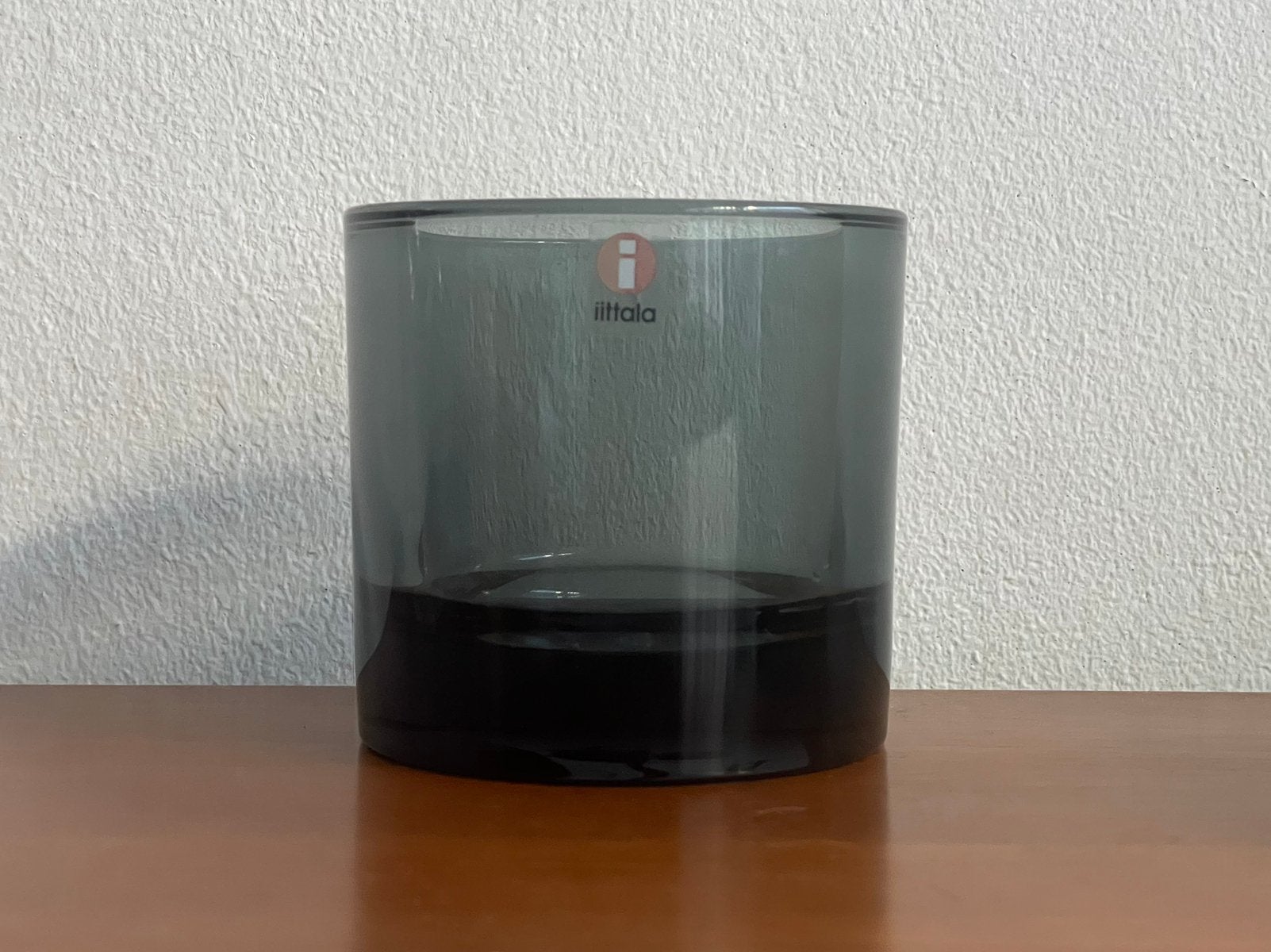 Iittala, Finland: grote 8 cm grijze Kivi Marimekko i.z.g.s., Ophalen of Verzenden