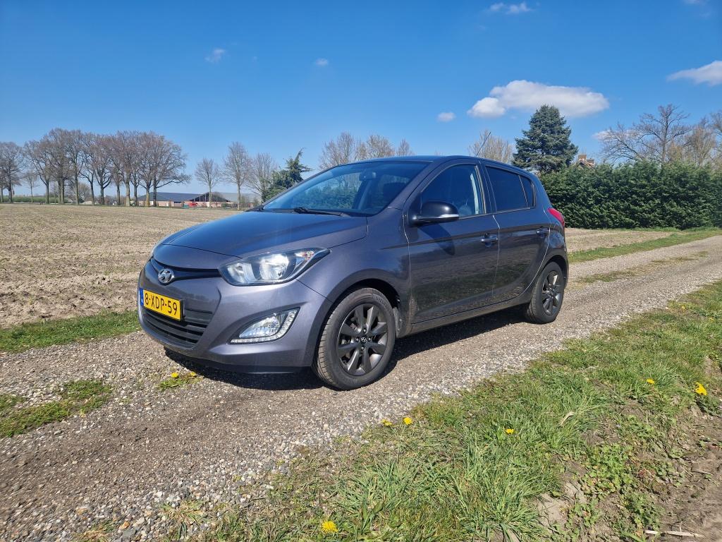 Hyundai i20 1.2i Go! (bj 2014), Auto's, Euro 5, Gebruikt, Origineel Nederlands, Bedrijf