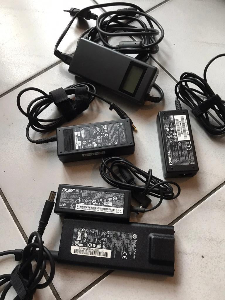 Diverse stroomadapters (Kmrkt), Ophalen of Verzenden, Gebruikt