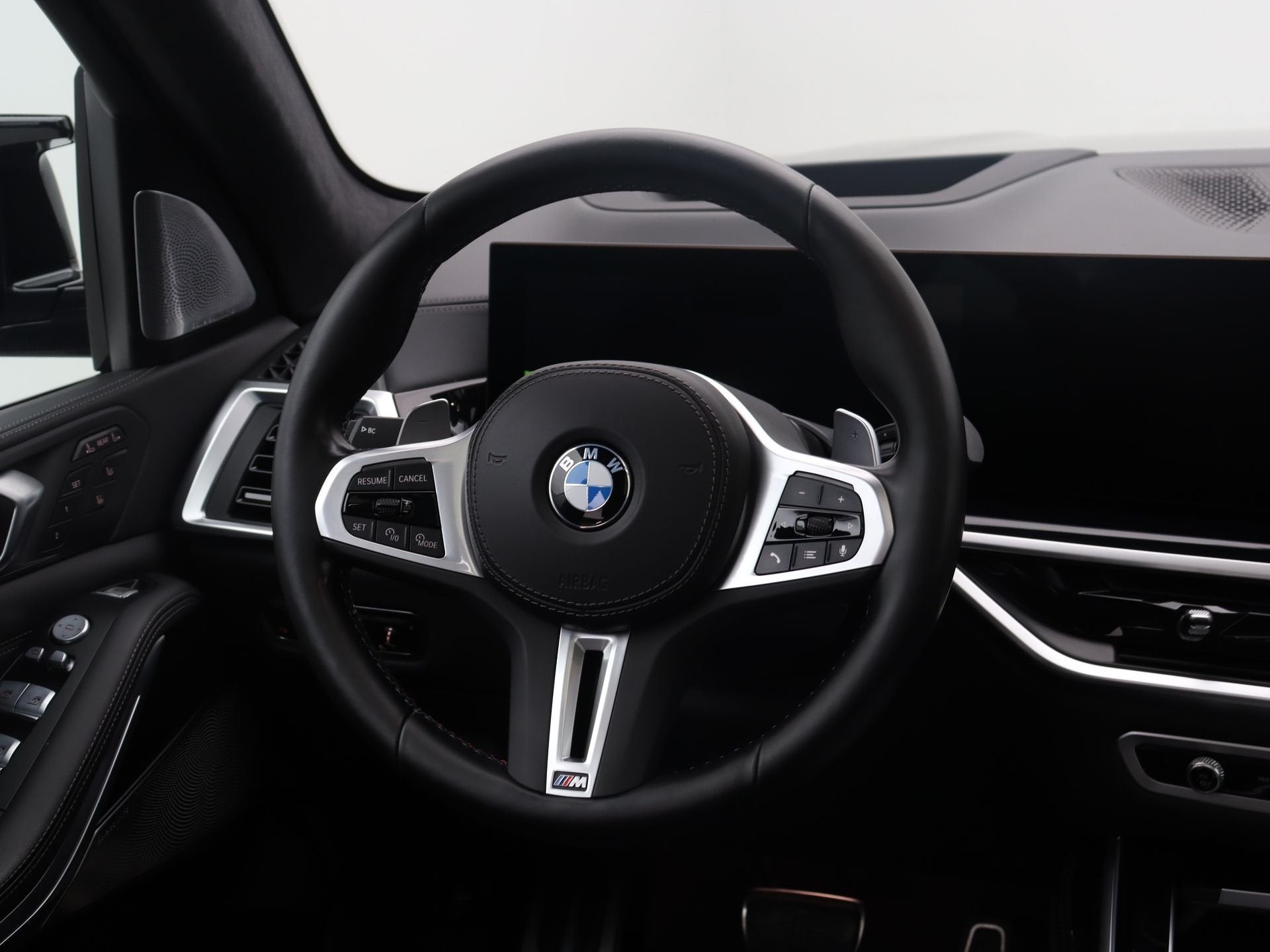BMW X7 M60i xDrive 7-pers. (bj 2022, automaat), Auto's, Automaat, Gebruikt, 7 stoelen, Vierwielaandrijving