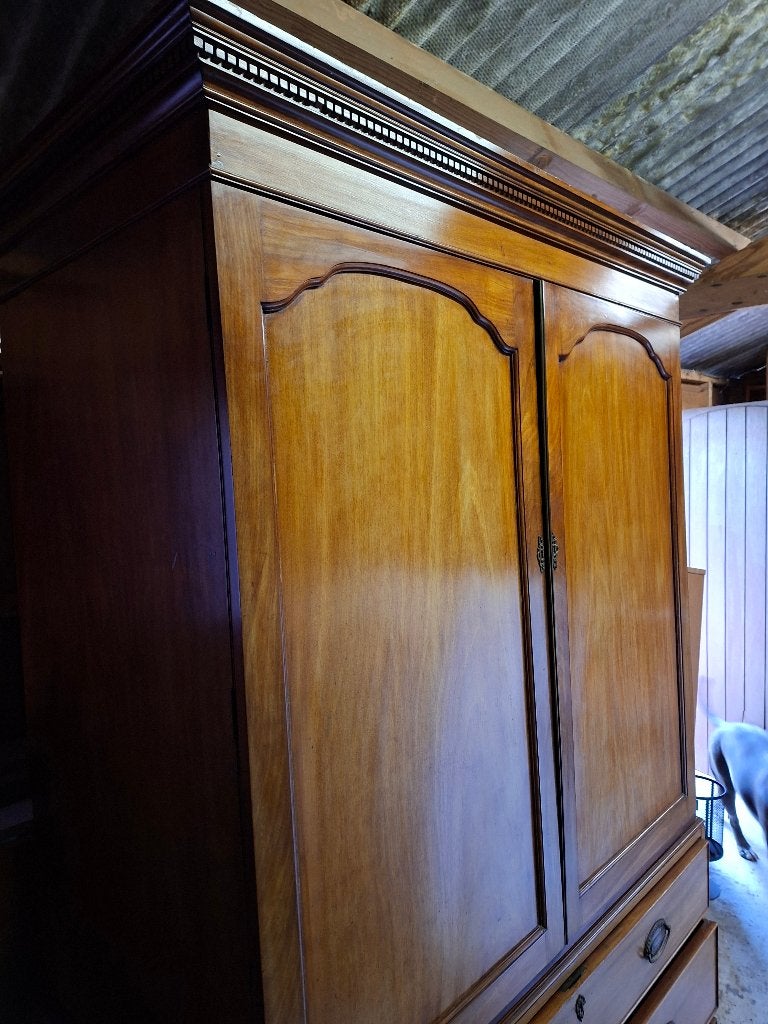 Robuuste Kast, Ophalen, Gebruikt, 100 tot 150 cm, 200 cm of meer