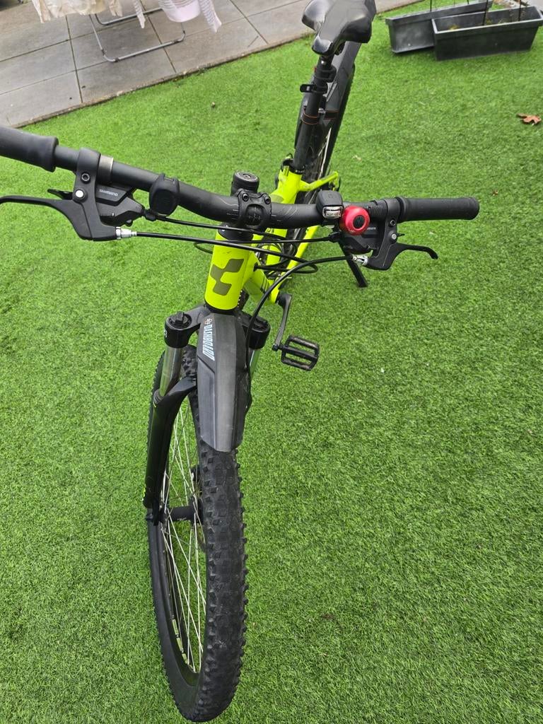 Cube Aim 2022 Mountainbike - Neon Geel, Fietsen en Brommers, Fietsen | Mountainbikes en ATB, Minder dan 45 cm, Ophalen, Zo goed als nieuw