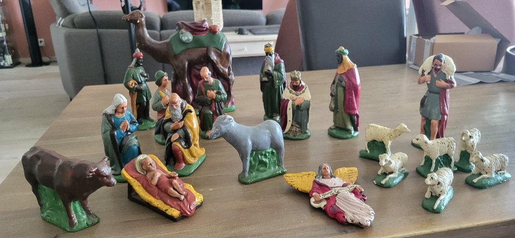 Prachtige stenen kerstgroep, Ophalen, Zo goed als nieuw