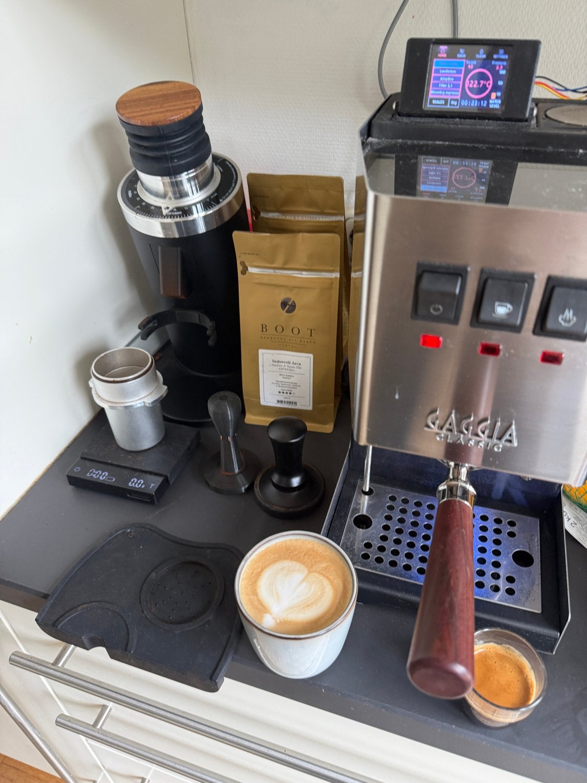 Gaggia Classic Pro met Gaggiuino Gen 2 en upgrades, Ophalen, Espresso apparaat, Gemalen koffie, Zo goed als nieuw