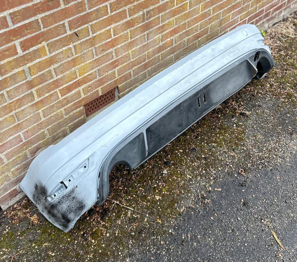 Custome Caddy Mk4 / GTI achterbumper, Ophalen, Bumper