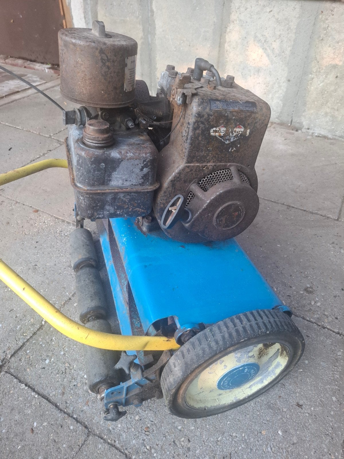 Grasmaaier,Kooimaaier 4-takt - Briggs & Stratton, Tuin en Terras, Ophalen, Gebruikt, Benzine-grasmaaier, 50 cm of meer