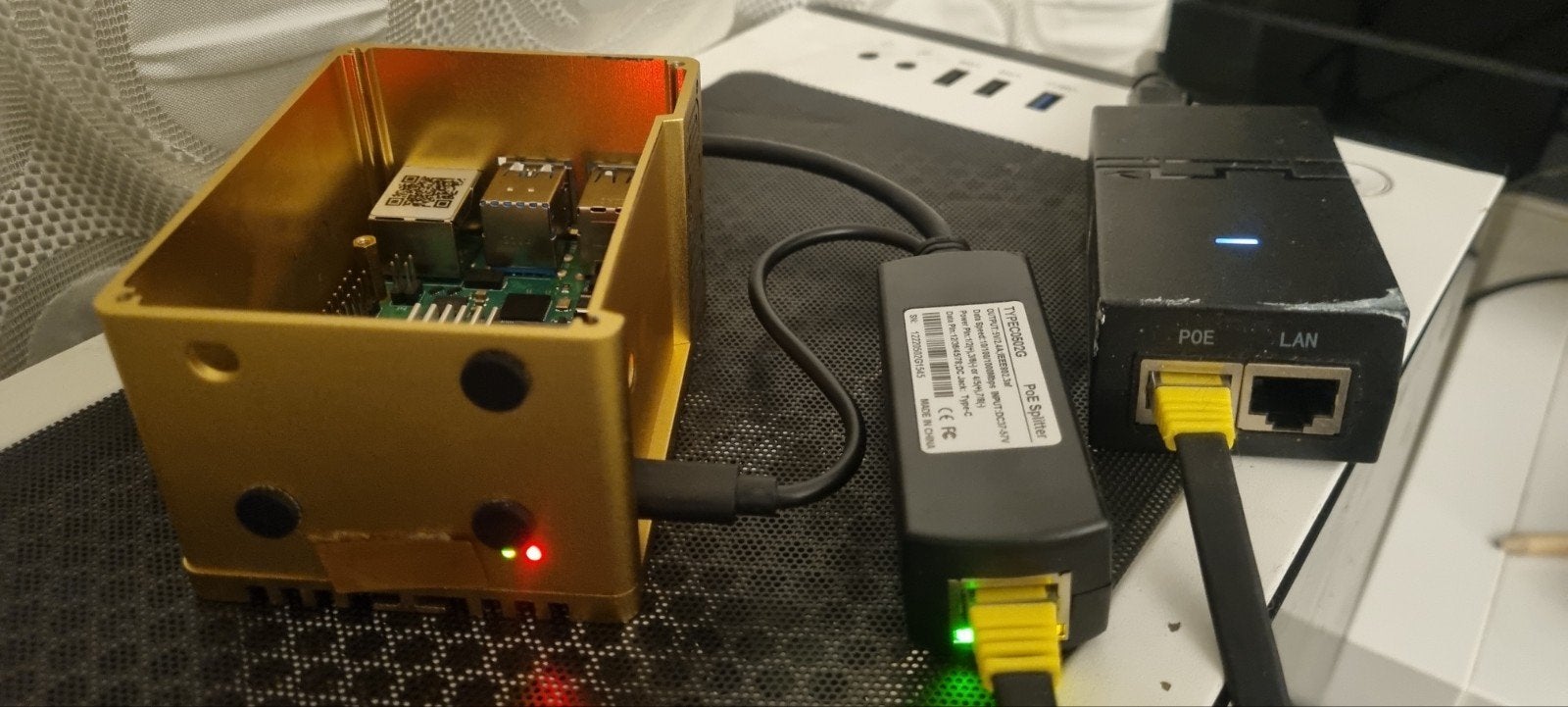Raspberry Pi 4 B 8GB Passief gekoeld in case) + PoE, 64 GB, 8 GB, Minder dan 2 Ghz, Ophalen of Verzenden
