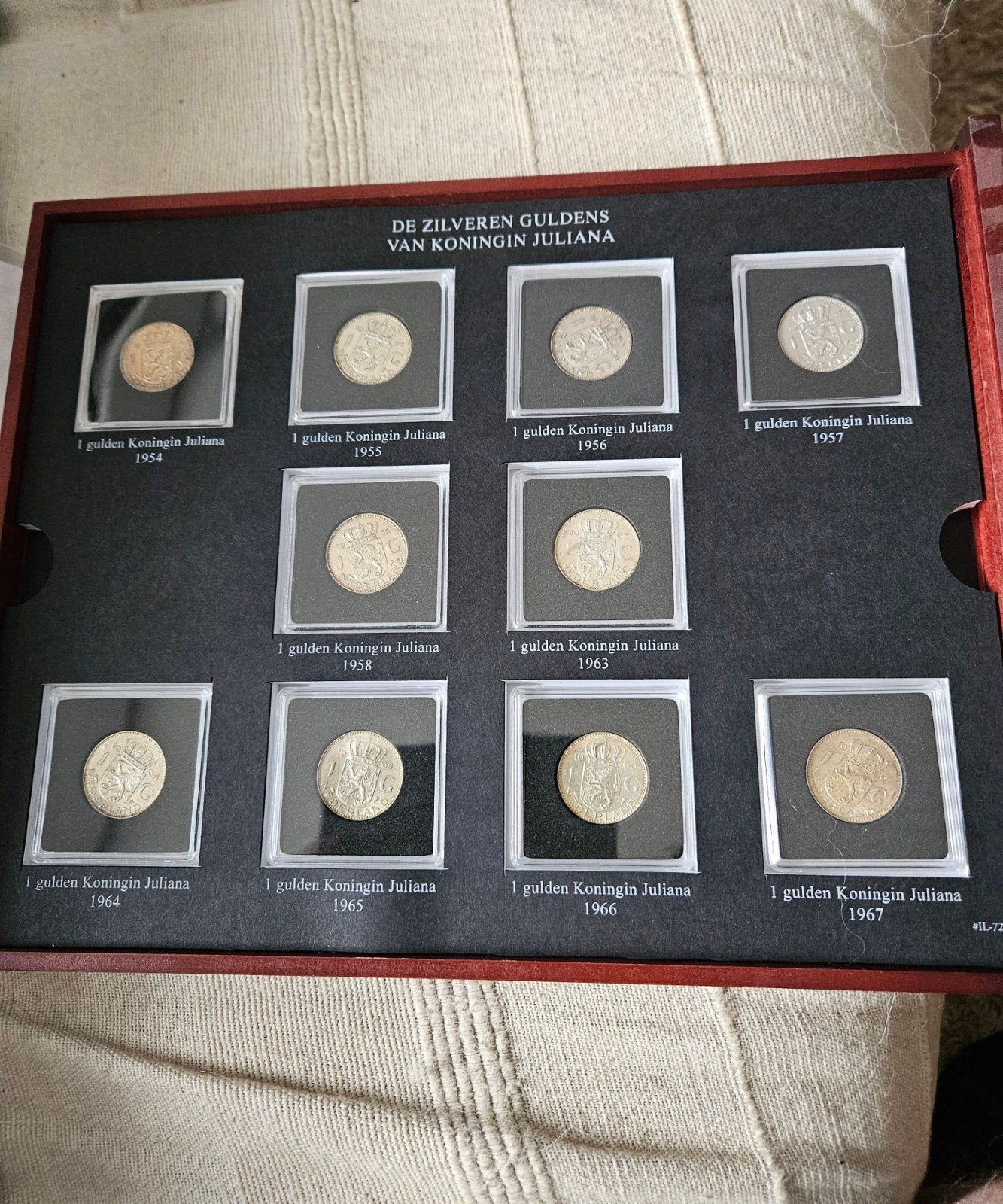 Collectie 10 Zilveren Guldens Juliana in Houten Box, Postzegels en Munten, Munten | Nederland, Ophalen of Verzenden, Koningin Juliana