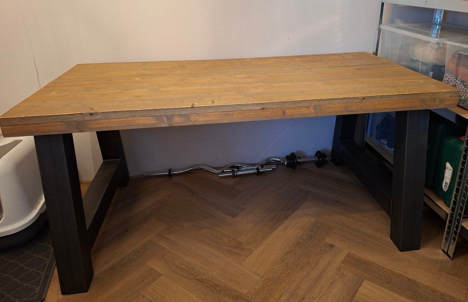 Aangeboden robuuste eet tafel, Huis en Inrichting, Tafels | Eettafels, Ophalen, Gebruikt, Teakhout, 50 tot 100 cm
