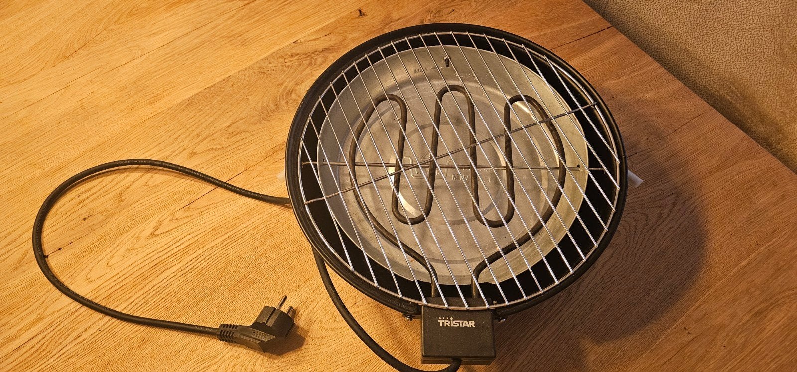 Tristar Elektrische Tafel BBQ - Compact en Handig, Tuin en Terras, Ophalen of Verzenden, Zo goed als nieuw, Tristar