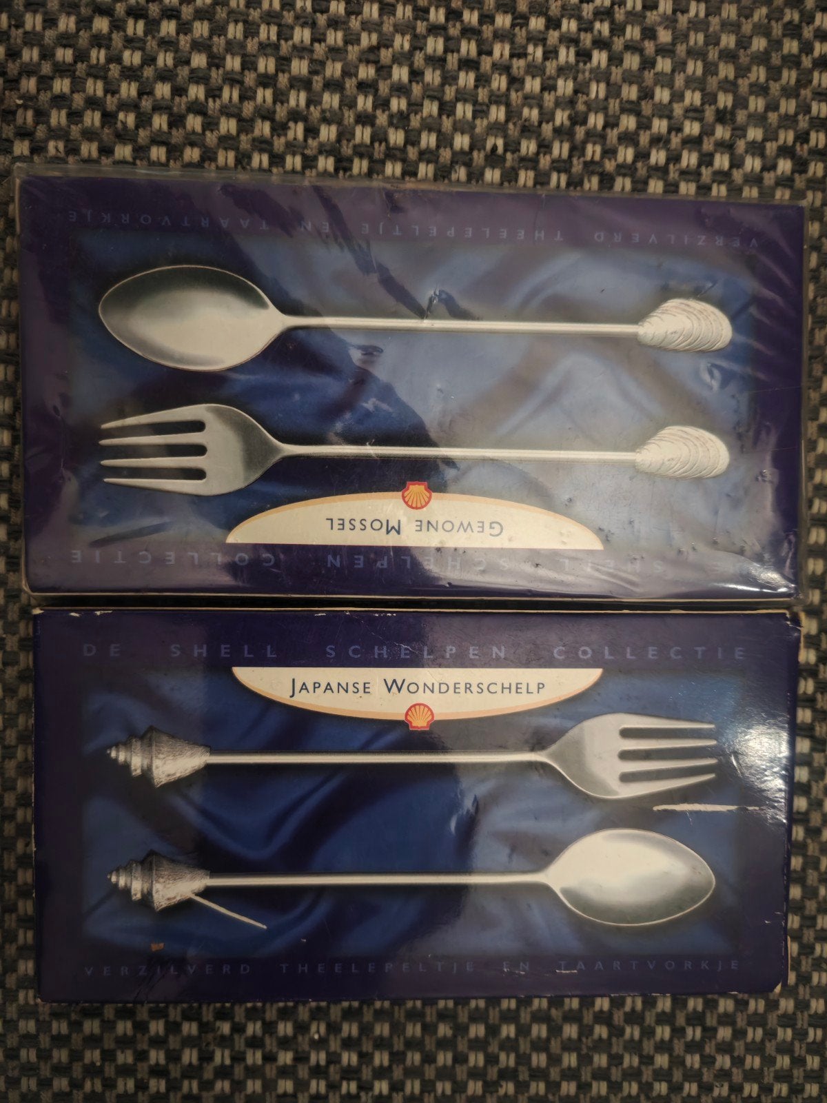 Shell Schelpen Collectie: Lepels en Vorkjes (2 sets), Antiek en Kunst, Antiek | Bestek, Ophalen of Verzenden