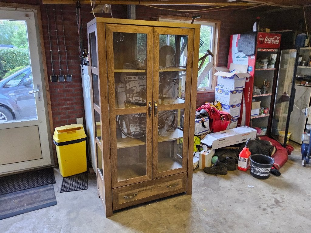Vitrine kast, Huis en Inrichting, Kasten | Vitrinekasten, Ophalen, Overige materialen, Glazen deuren., 50 tot 100 cm