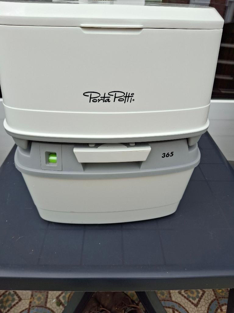 Draagbaar toilet, Caravans en Kamperen, Kampeeraccessoires, Zo goed als nieuw, Ophalen