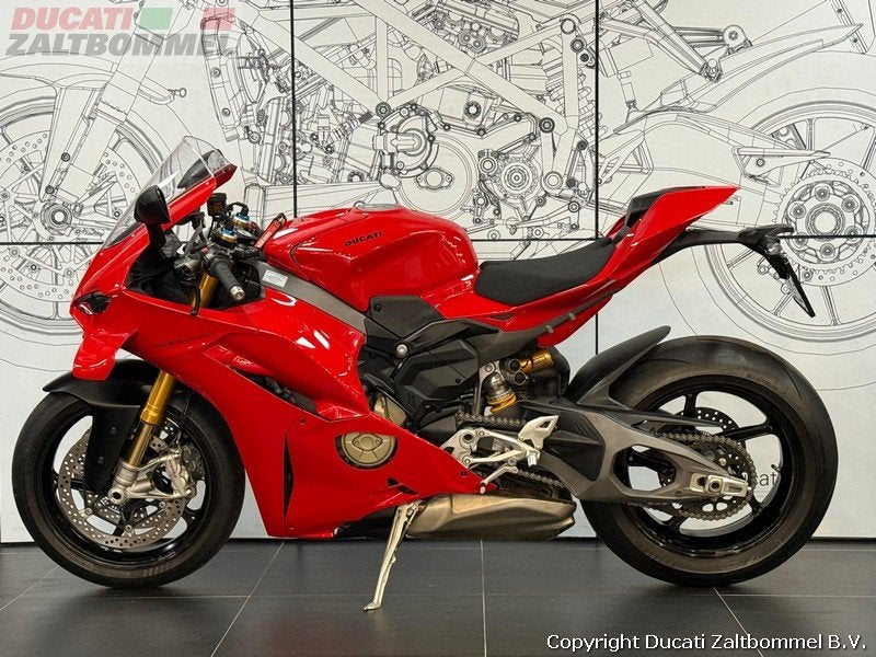 Ducati PANIGALE V4 S 7G (bj 2024), Sport, Meer dan 35 kW, Handgeschakeld, 1103 cc