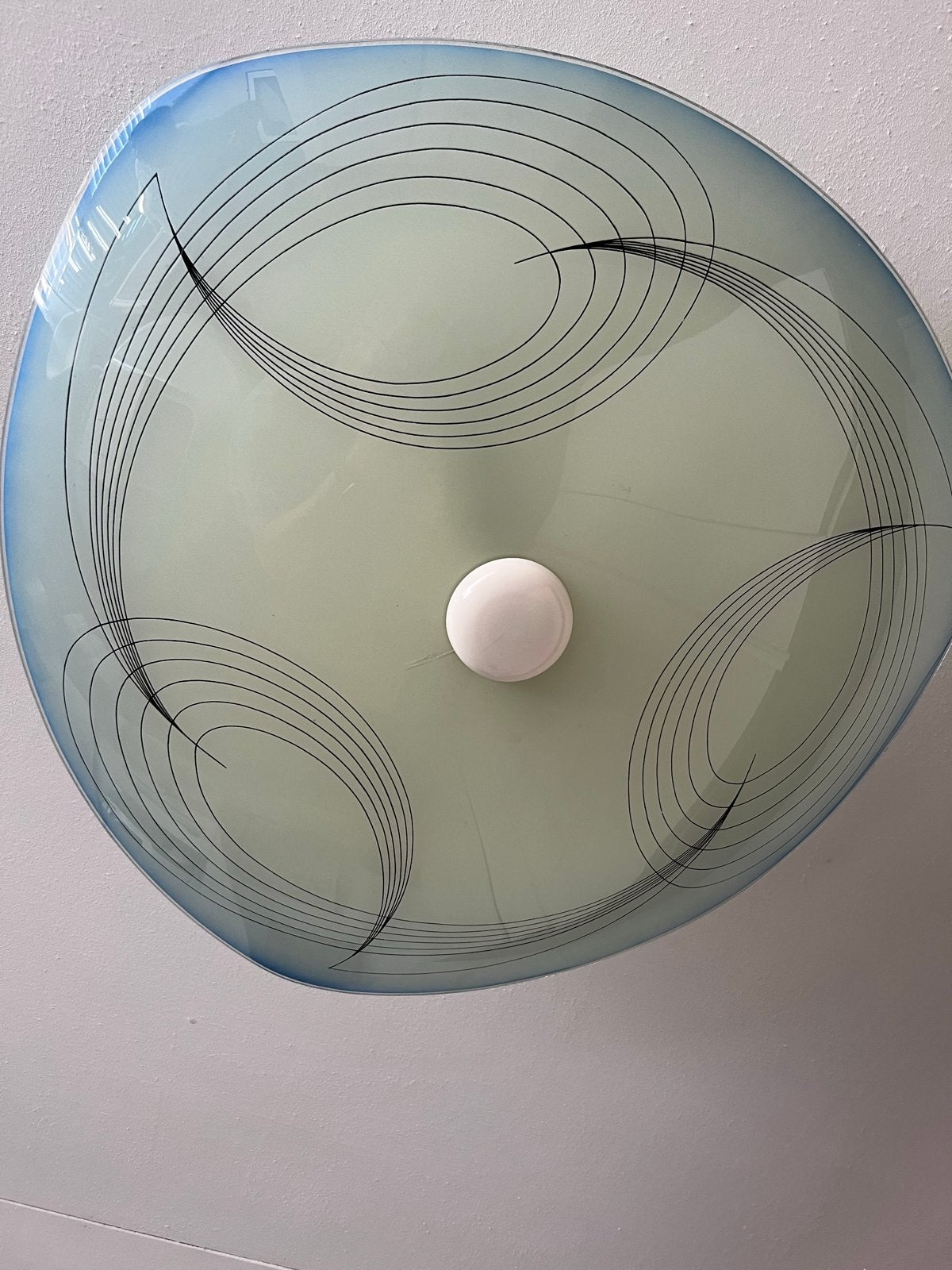 Vintage Plafondlamp met Blauwe Rand en Zwarte Lijnen, Huis en Inrichting, Lampen | Plafondlampen, Ophalen, Gebruikt, Vintage, Meerkleurig