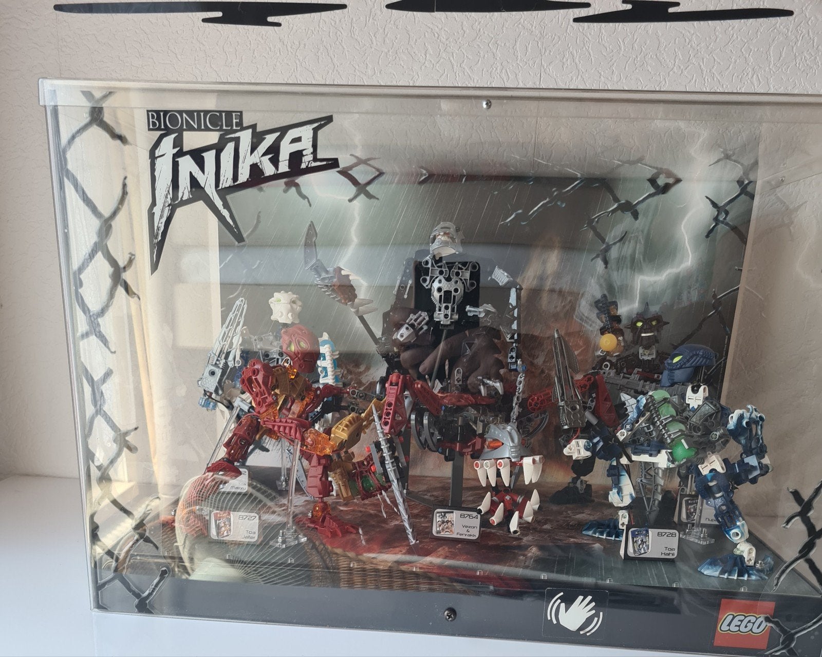 Zeldzame Officiële LEGO Bionicle Inika Winkeldisplay 2006, Verzamelen, Ophalen, Zo goed als nieuw