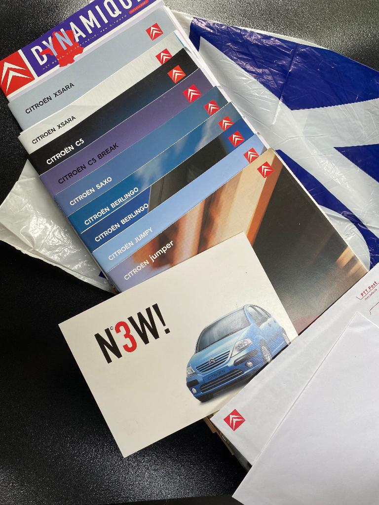 autofolders / Citroën Brochures 2001, Ophalen of Verzenden, Zo goed als nieuw, Citroën