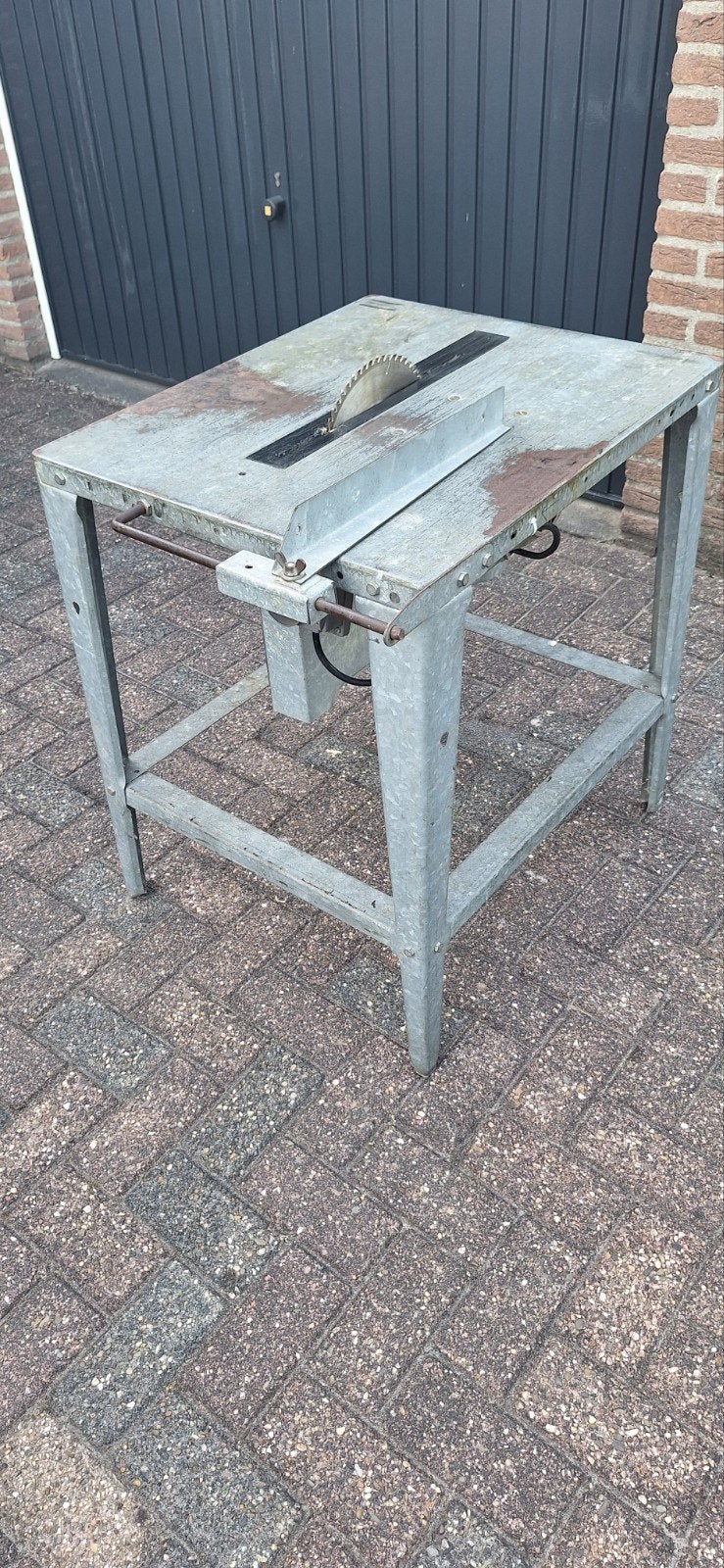 zaagtafel, Doe-het-zelf en Verbouw, Gereedschap | Zaagmachines, Ophalen, Gebruikt, Cirkelzaag, 30 tot 70 mm