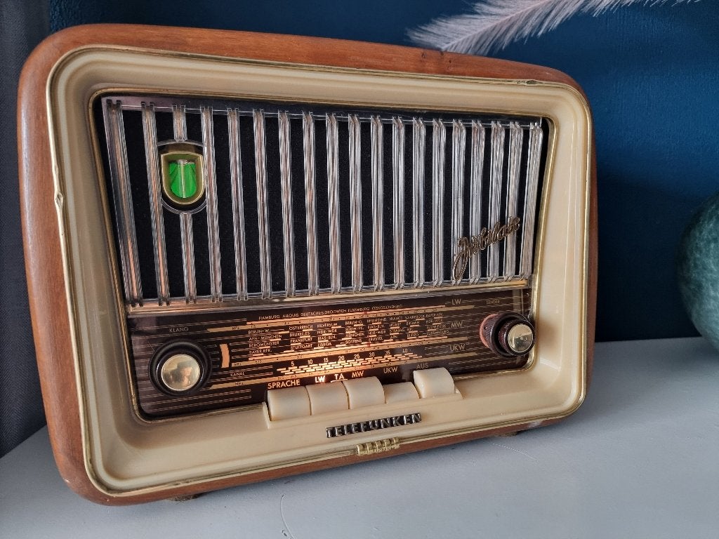 Een snoepie Telefunken Jubilate 7 S optie Bluetooth, Antiek en Kunst, Ophalen of Verzenden