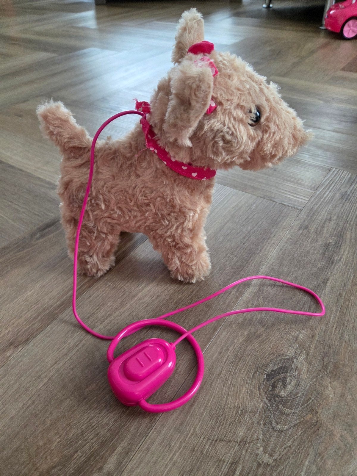 Interactieve knuffelhond met looplijn, Ophalen of Verzenden, Zo goed als nieuw, Meisje