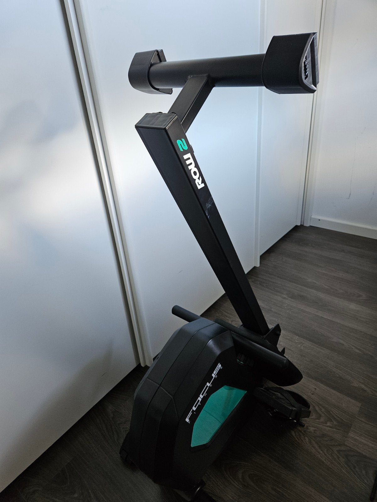 Roeitrainer Focus Fitness Row 2, Sport en Fitness, Fitnessapparatuur, Ophalen, Zo goed als nieuw, Rug, Metaal