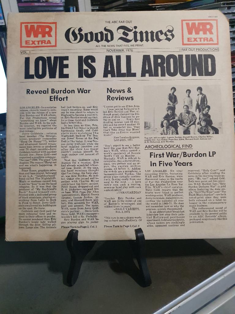 War Featuring Eric Burdon – Love Is All Around LP, Ophalen, Gebruikt, 12 inch