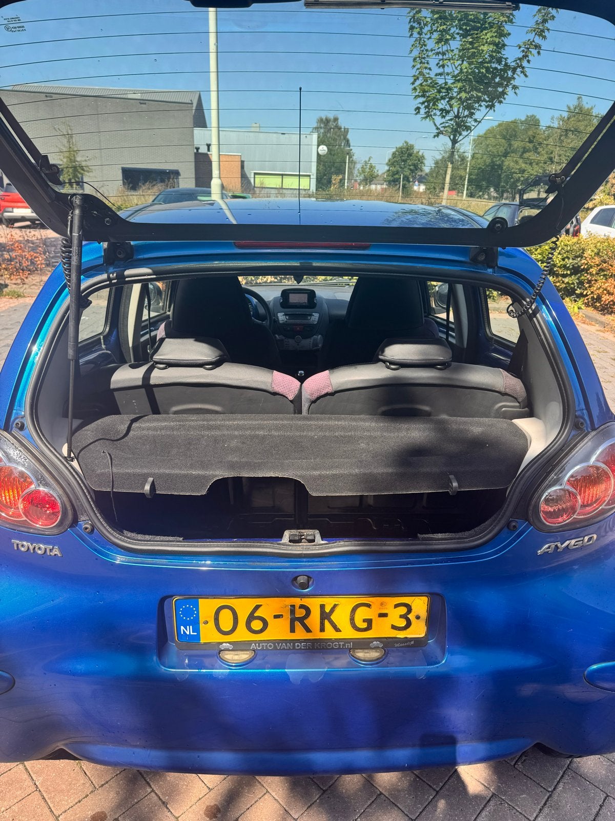 Toyota Aygo 1.0 12V Vvt-i 5DRS 2011 Blauw, Auto's, Toyota, Voorwielaandrijving, 68 pk, Origineel Nederlands, Handgeschakeld
