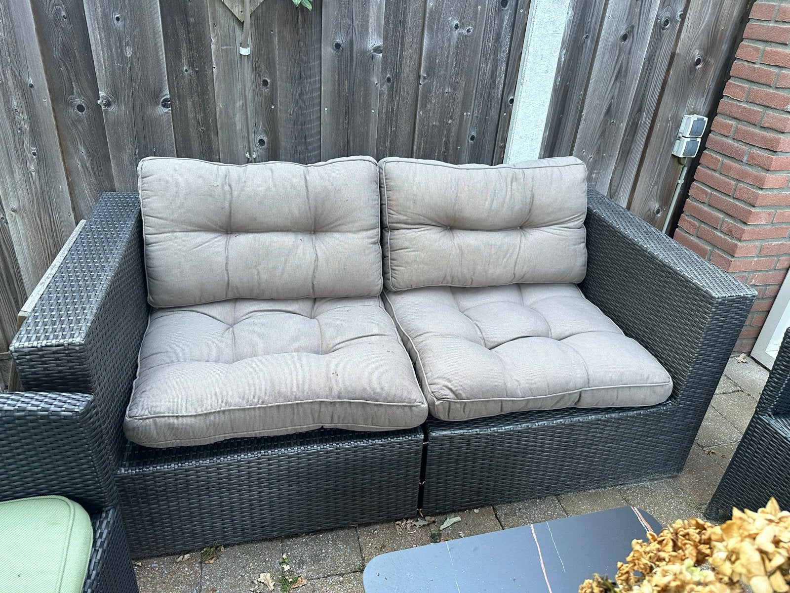 Wicker loungeset: 4 stoelen en 1 driezitsbank, Tuin en Terras, Ophalen, Gebruikt, Loungeset, Wicker