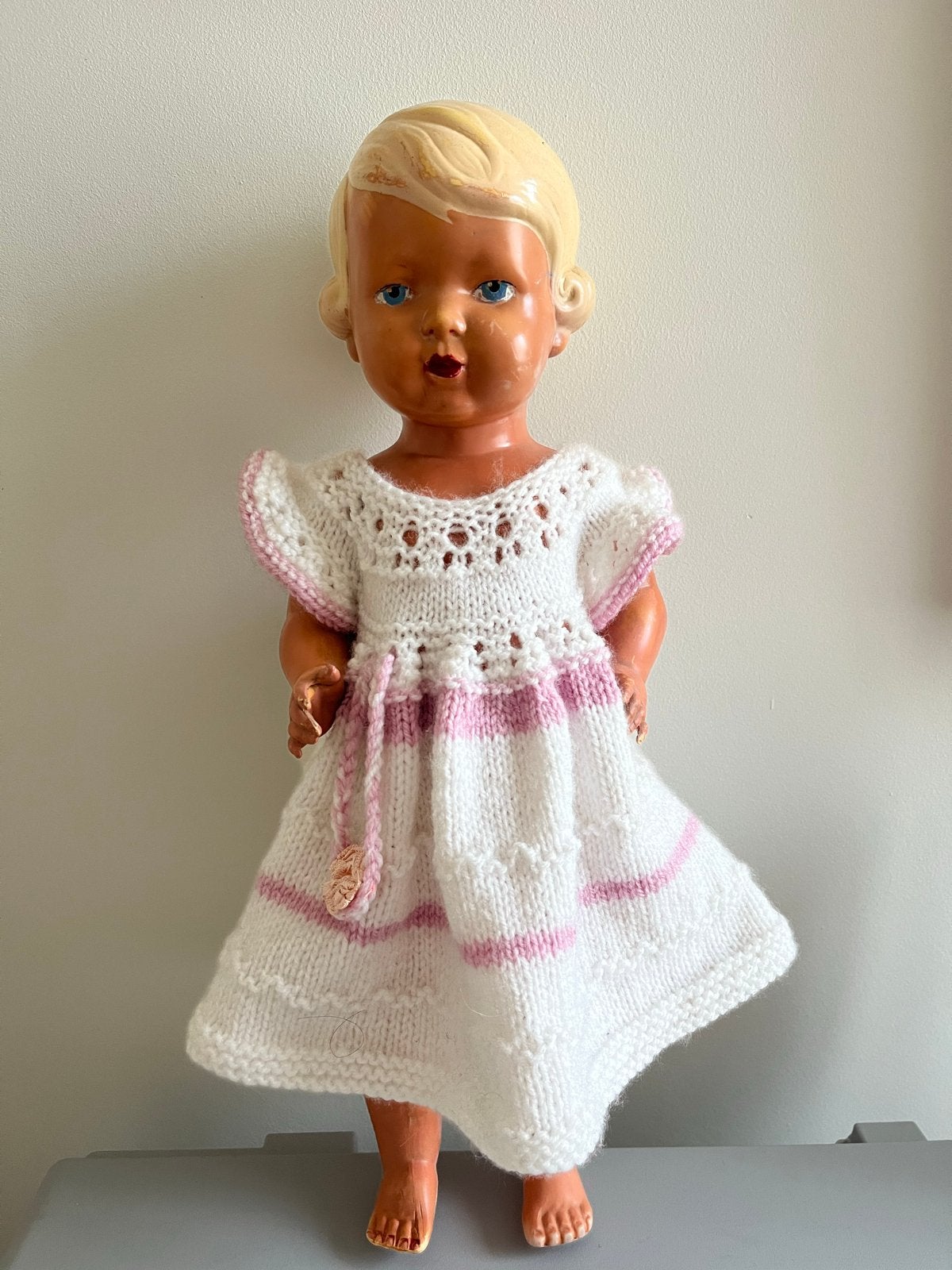 Vintage Ooievaartje Babypop met Elastiekjes, Verzamelen, Ophalen, Gebruikt, Babypop