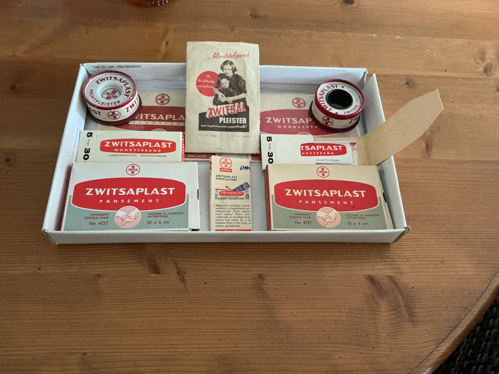 Zwitsalpleister Verband- Nieuwstaat, Ophalen of Verzenden, Nieuw