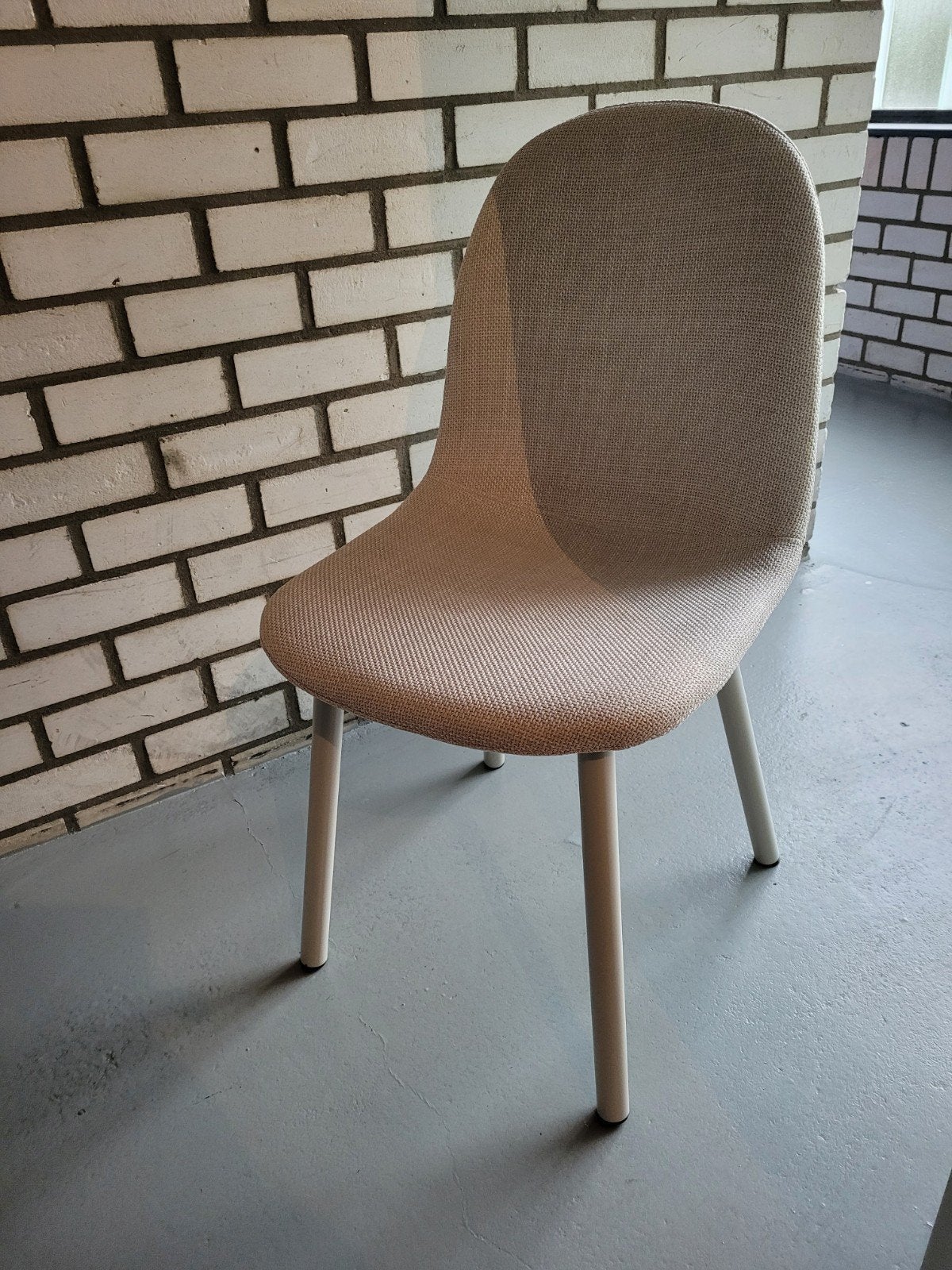 stoel Jysk, Ophalen, Zo goed als nieuw, Overige kleuren, Eén