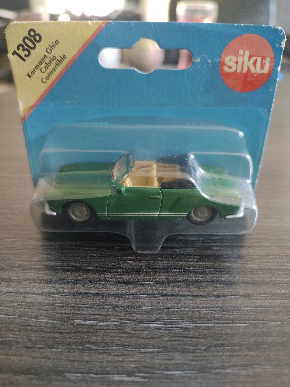Siku 1308 Karmann Ghia Cabrio  1/55 , zeldzaam, Hobby en Vrije tijd, Modelauto's | 1:50, Ophalen of Verzenden, Nieuw, Auto, SIKU