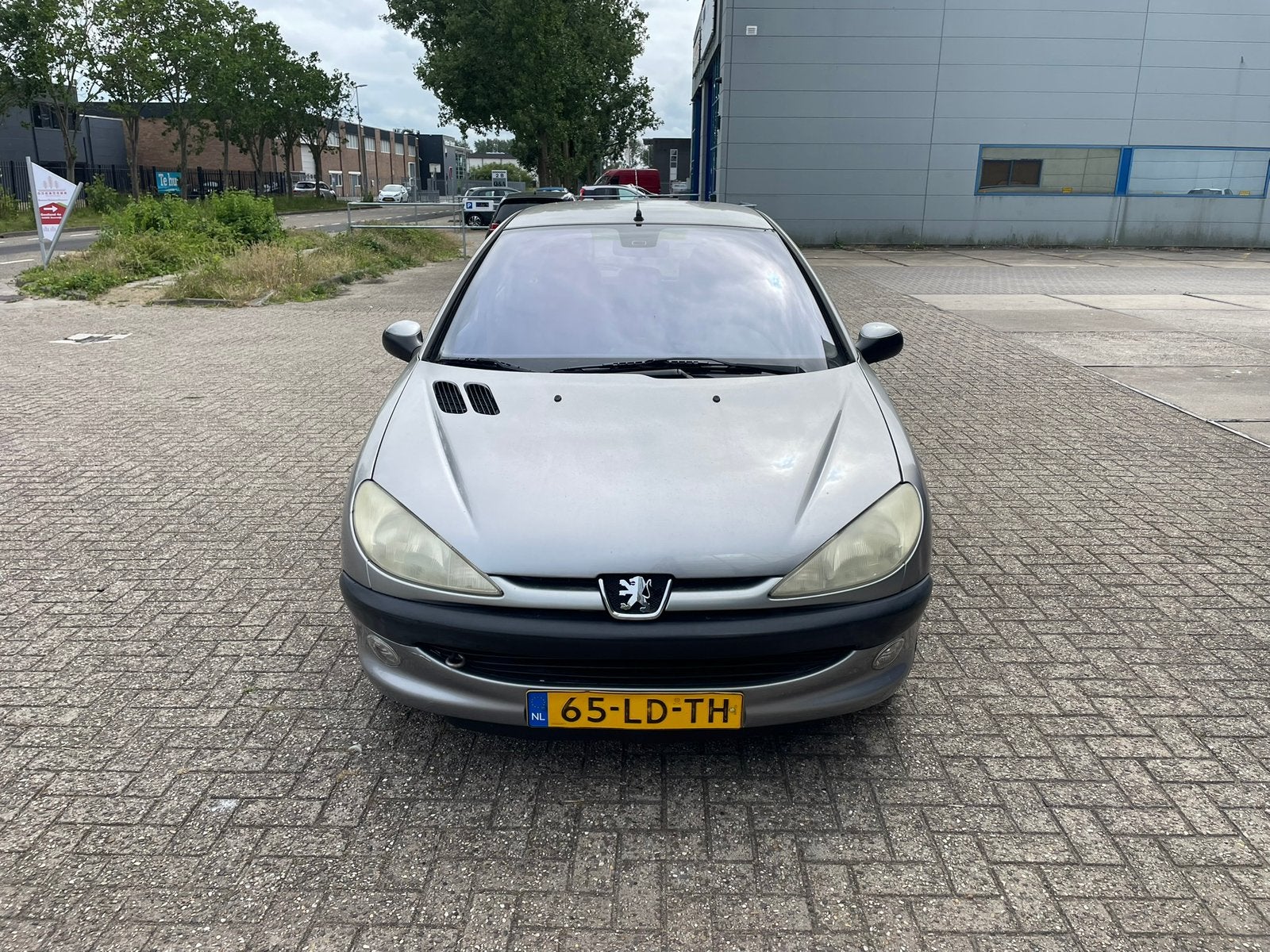 Peugeot 206 1.4 Challance 5D AUT 2002 Grijs, Auto's, Peugeot, Particulier, Benzine, D, Hatchback, Automaat, Origineel Nederlands