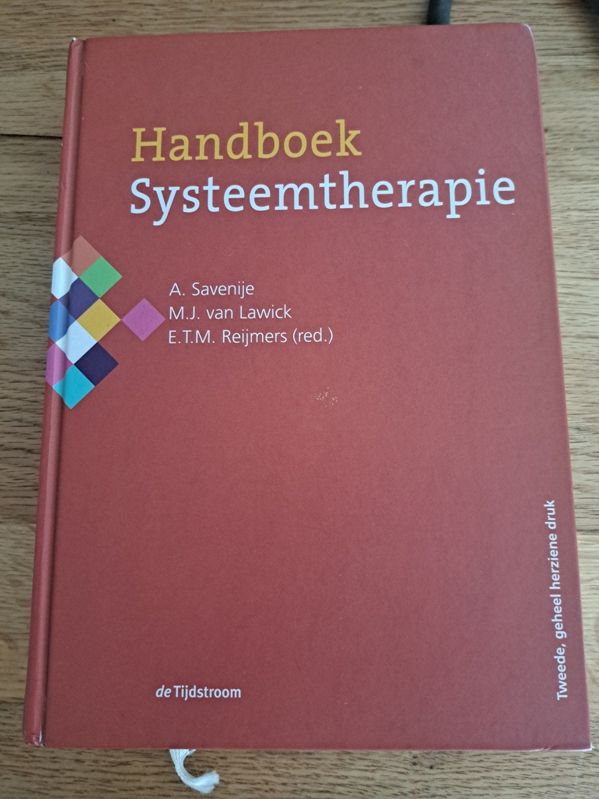 Handboek Systeemtherapie - Tweede, geheel herziene druk, A. Savenije, M.J. van Lawick, E.T.M. Reijmers (red.), Zo goed als nieuw