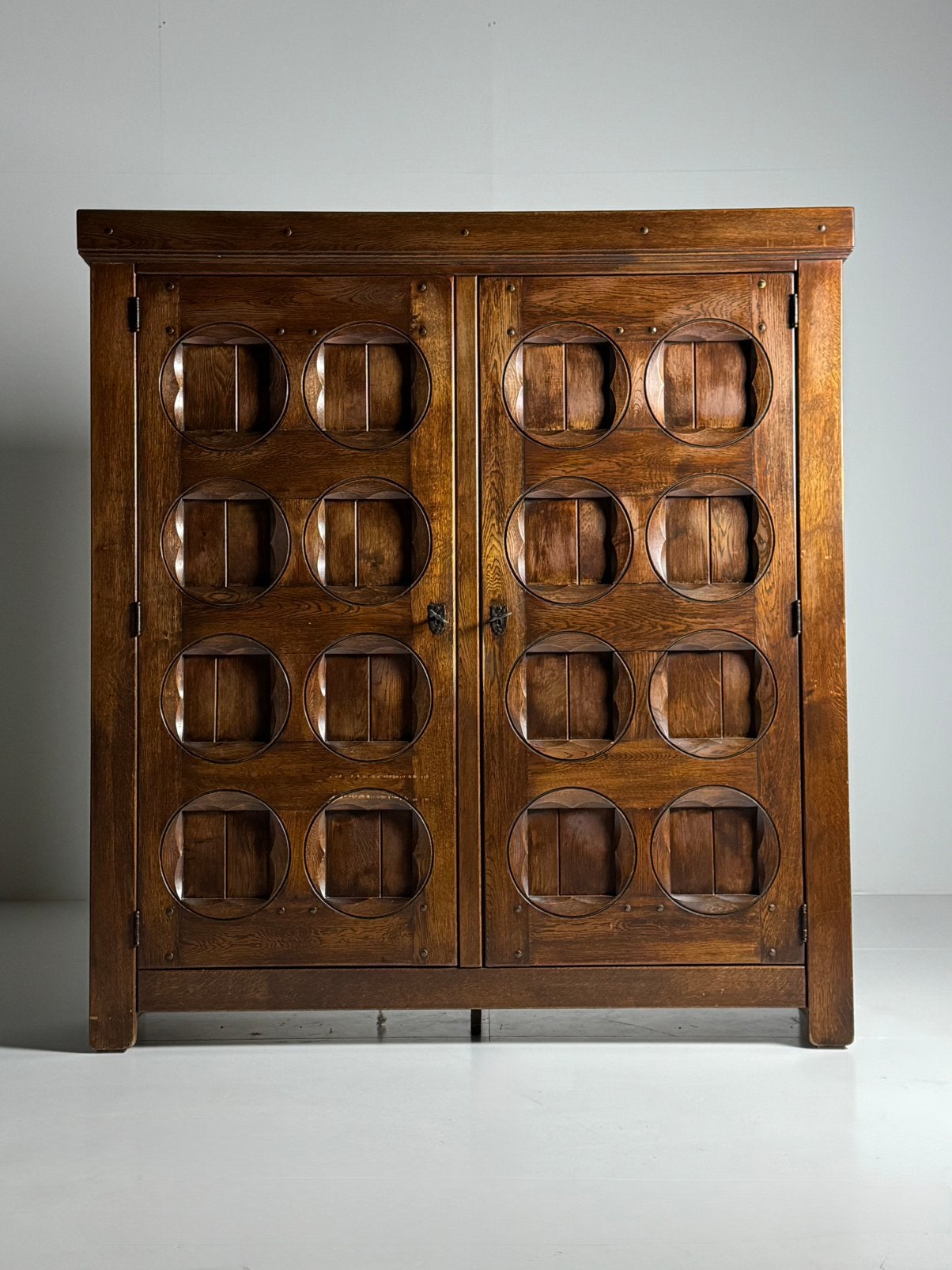 Brutalist kast eiken vintage