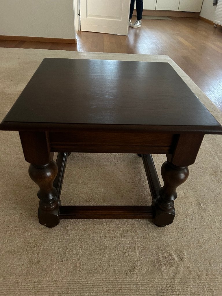 bijzet tafel / kleine salontafel, Ophalen, 50 tot 100 cm, 50 tot 100 cm, Zo goed als nieuw