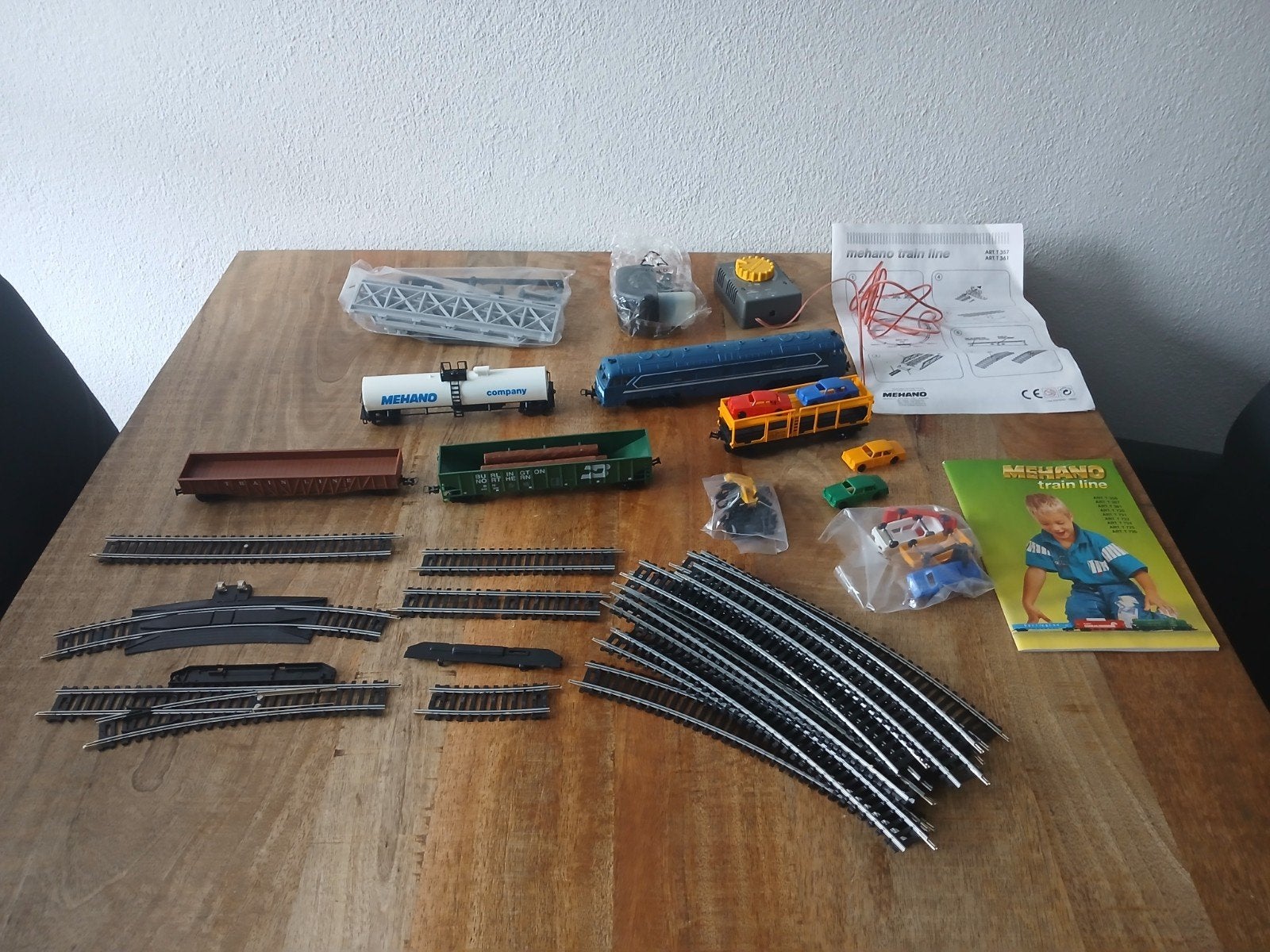 Mehano treinset, Hobby en Vrije tijd, Modeltreinen | H0, Ophalen of Verzenden, Gelijkstroom, Treinset