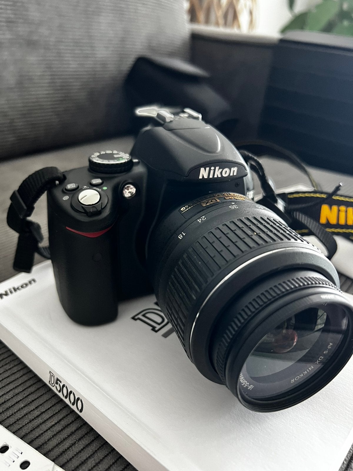Nikon D5000 met Autofocus flitser SB-600 en accessoires, Ophalen of Verzenden, Zo goed als nieuw, Nikon, Geen optische zoom