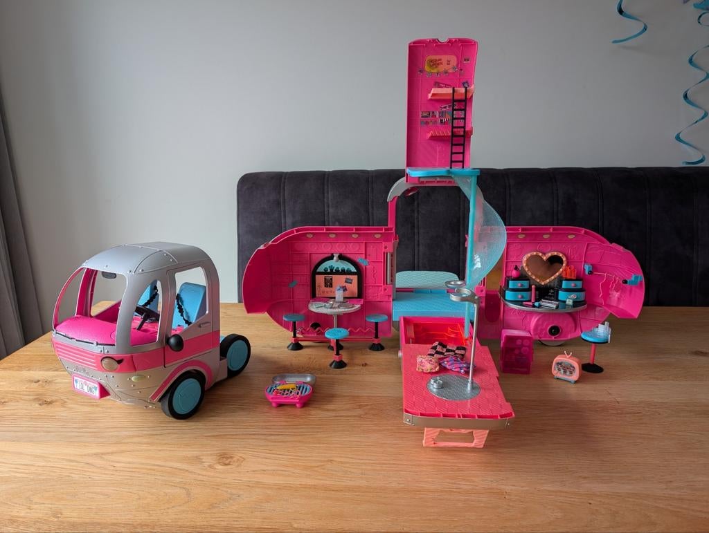 Lol L.O.L. surprise camper zilver 4 in 1, Ophalen, Gebruikt