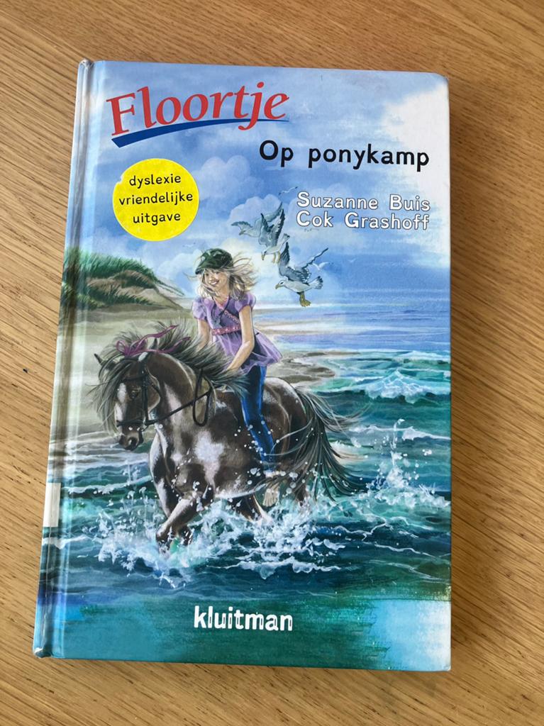 Suzanne Buis - Floortje op ponykamp, Fictie algemeen, Suzanne Buis, Ophalen, Gelezen