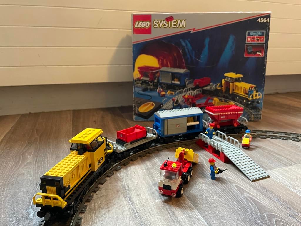 LEGO trein 4564 ‘Freight Rail Runner’, Kinderen en Baby's, Speelgoed | Duplo en Lego, Ophalen of Verzenden, Gebruikt