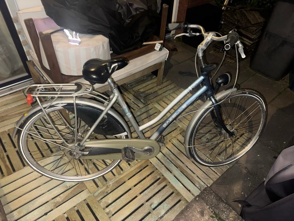 Gazelle damesfiets - opknapper met hangslot, Ophalen, Velgrem, Versnellingen, Gazelle