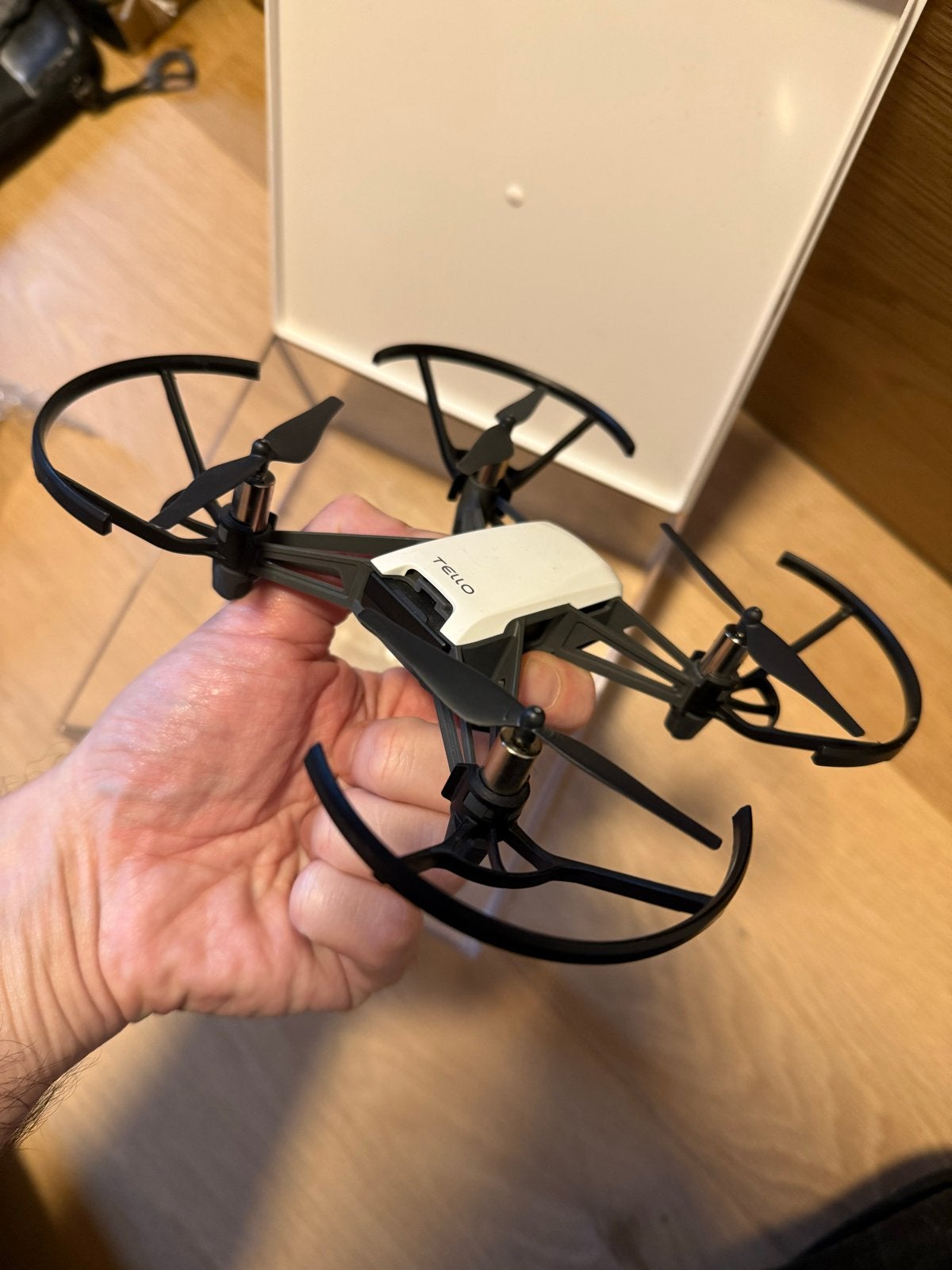 DJI Tello drone - Wit - Zo goed als nieuw, Basiskwaliteit, Minder dan 100 meter, Zo goed als nieuw, DJI