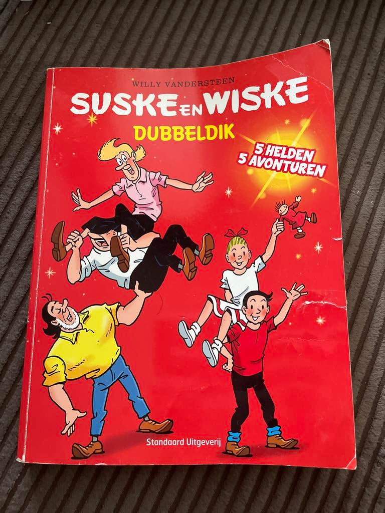 Suske en Wiske Dubbeldik - 5 Helden 5 Avonturen, Eén stripboek, Ophalen of Verzenden, Gelezen