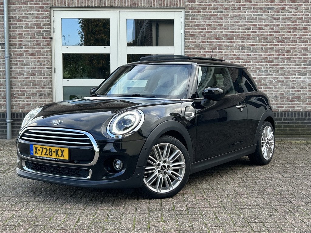 MINI Mini 1.5 136pk AUT. Cooper Chili Panorama Navi, Auto's, Mini, 136 pk, Gebruikt, Euro 6, Met garantie (alle)