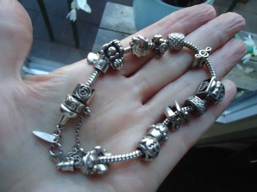 mooie echt zilveren armband vol zilveren beads 925 en 23 cm, Ophalen of Verzenden, Zo goed als nieuw, Zilver, Zilver
