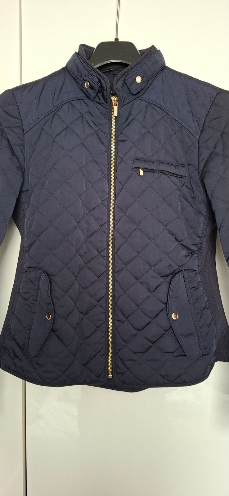 Mooi donkerblauw gewatteerd jasje van Zara, maat M, Kleding | Dames, Maat 38/40 (M), Blauw, Zara, Ophalen of Verzenden